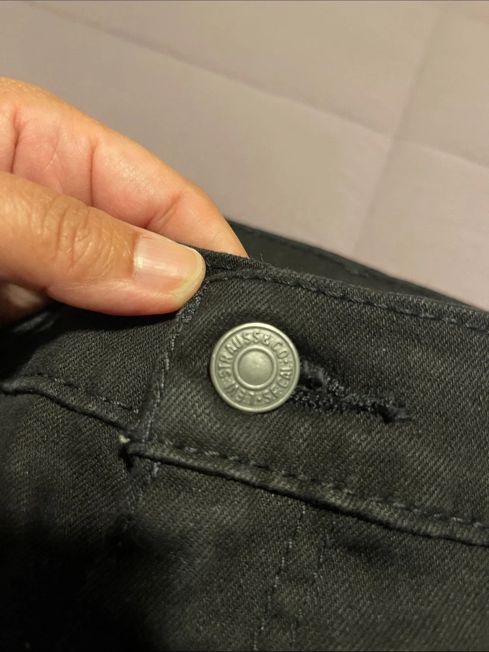 Levi's Men's Slim Straight Jeans in Black